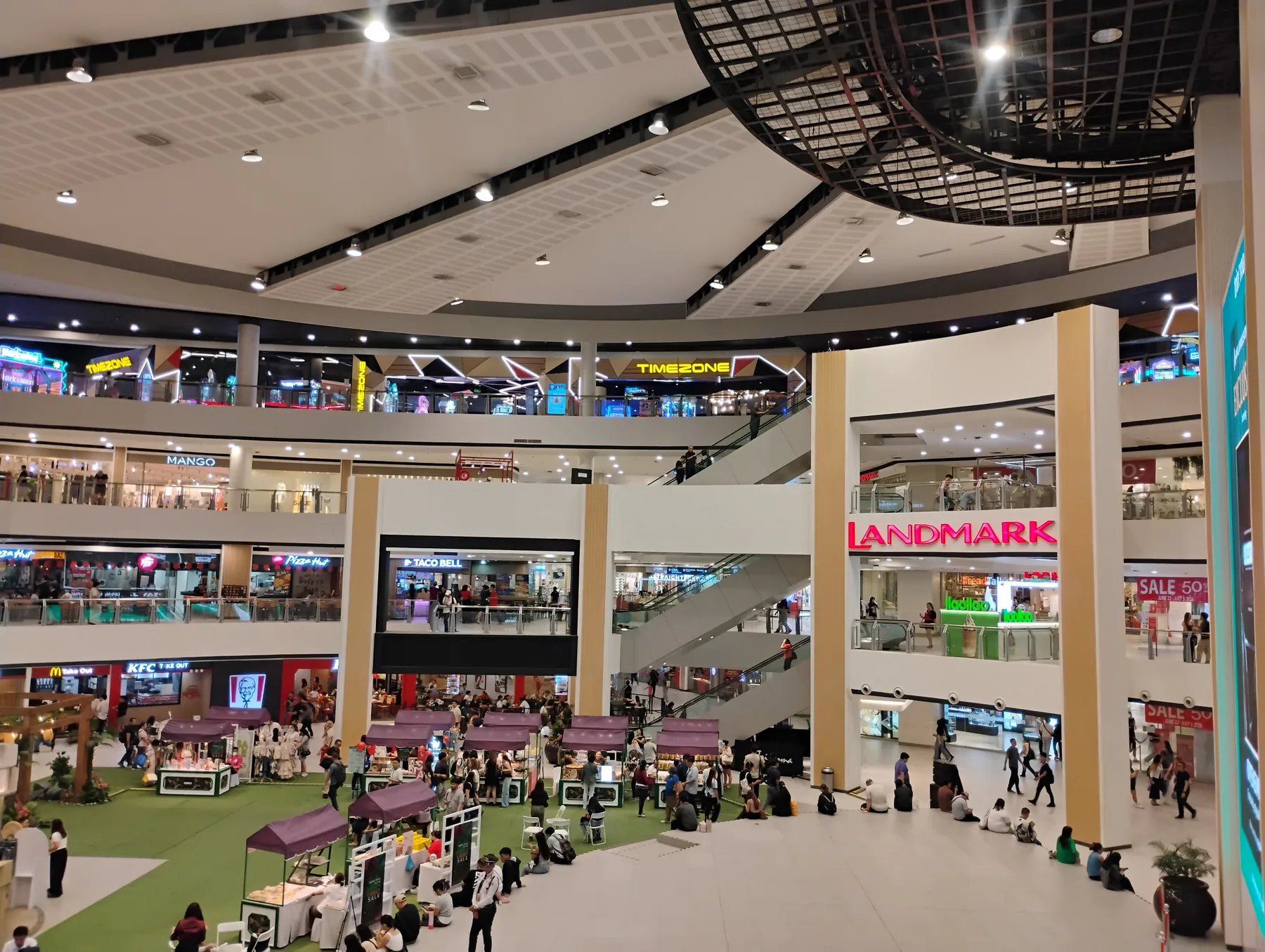 Interior retail levels inside TriNoma